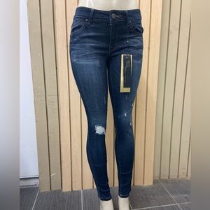 1822 NEW Ankle Skinny Jeans